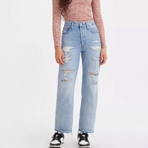 Levi’s Women Ribcage Straight Ankle Jeans Light Indigo Destructed